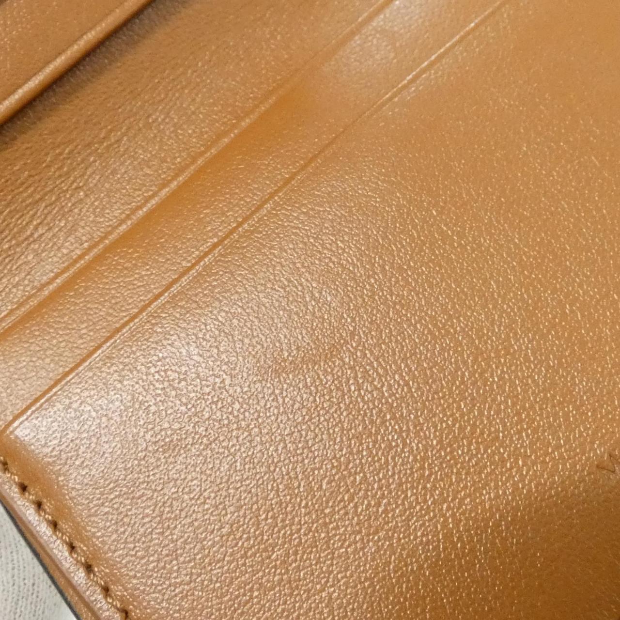 セリーヌ トリオンフキャンバス 財布
