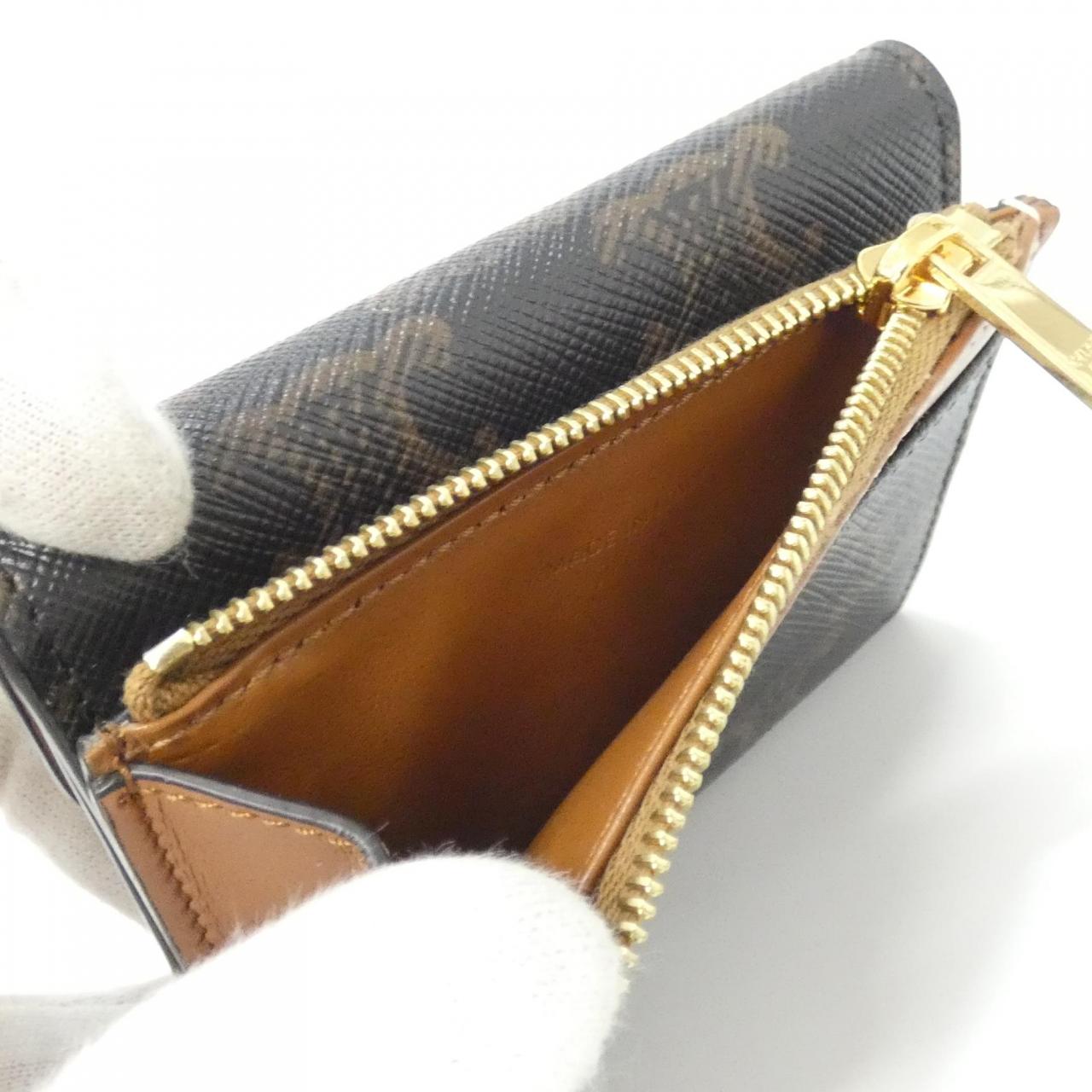 セリーヌ トリオンフキャンバス 財布