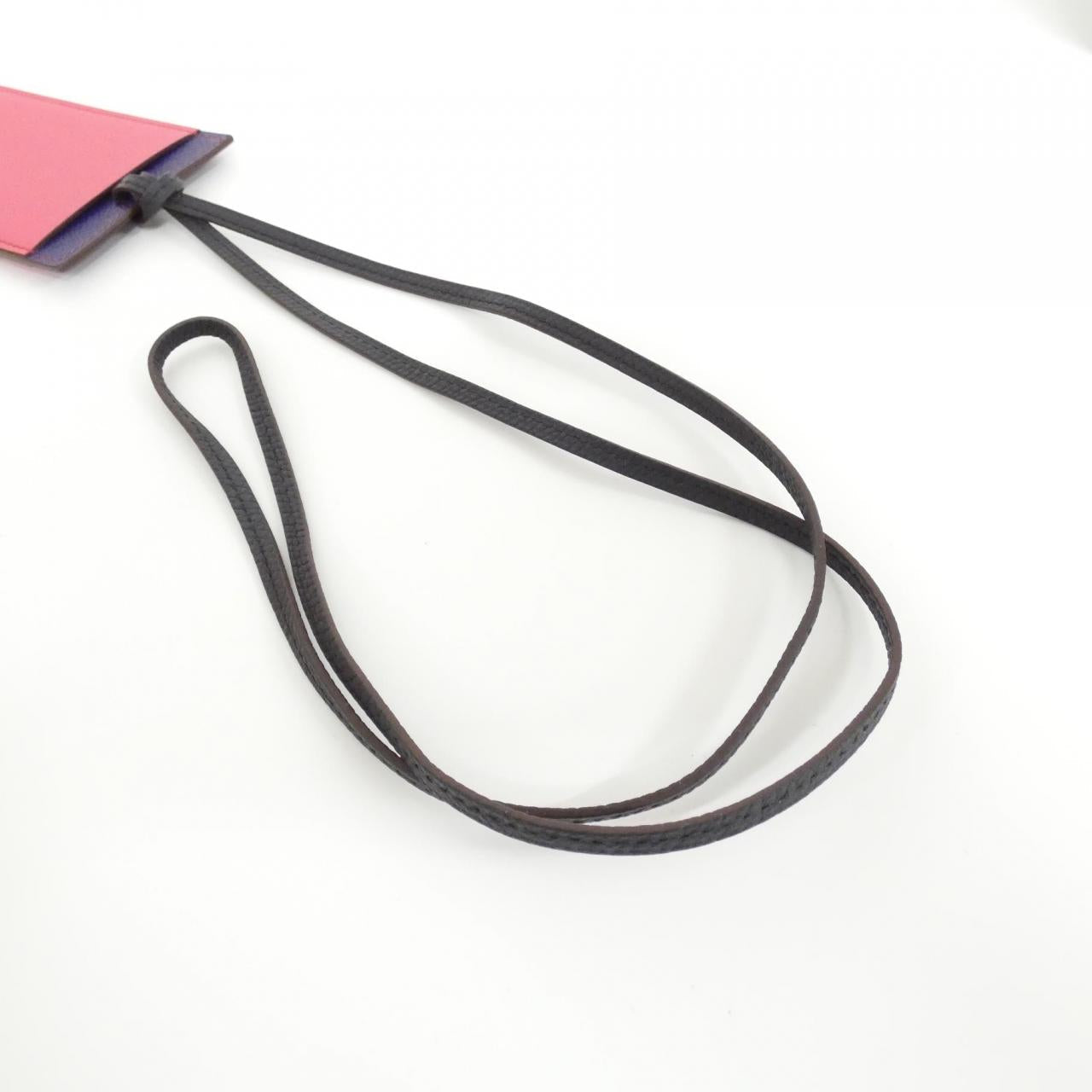 エルメス プティ h エプソム カード ケース