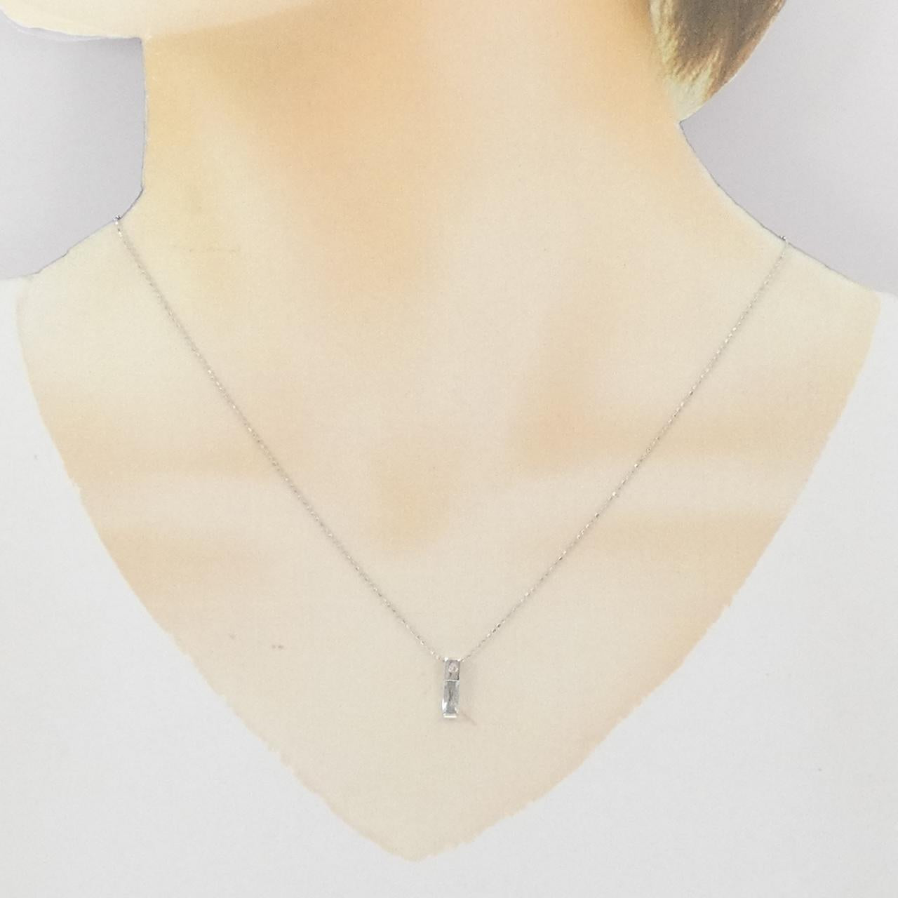 K18ホワイトゴールドアクアマリンダイヤモンドネックレス