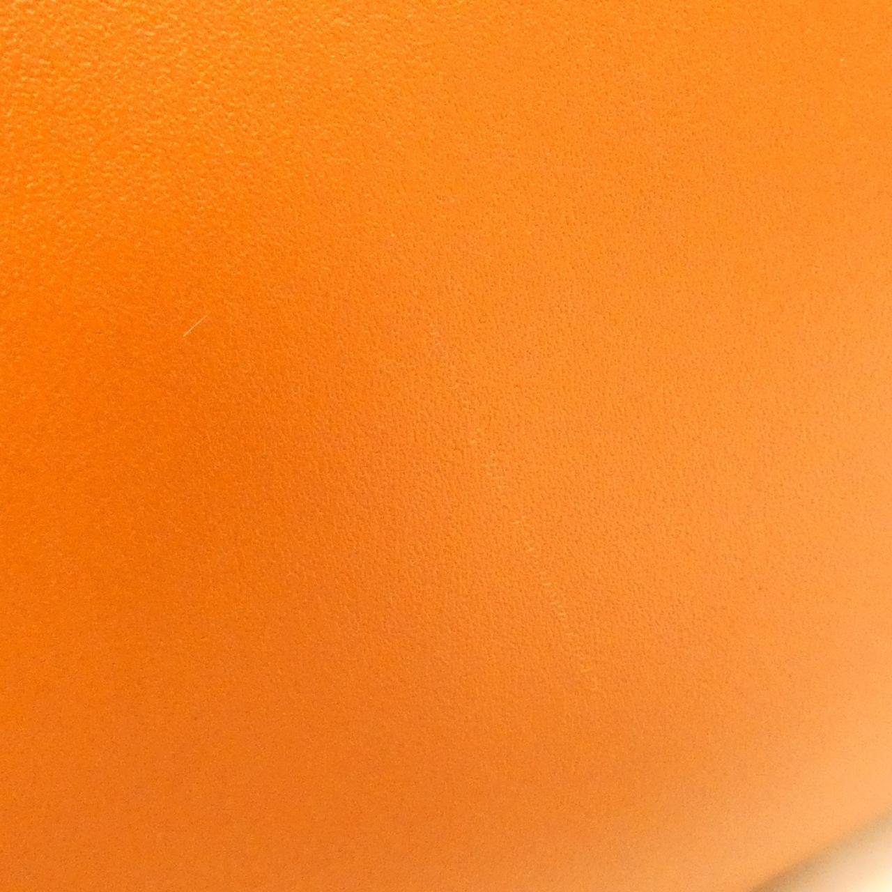 トッズ レザー ハンドバッグ