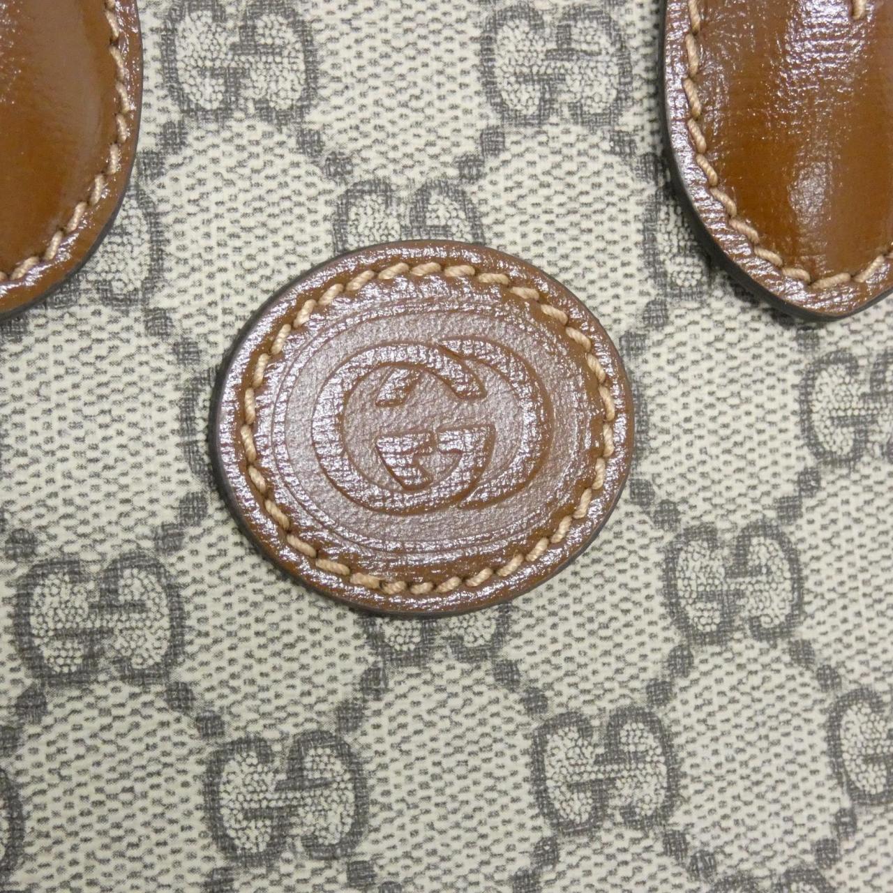 グッチ GGスプリームキャンバス ショルダーバッグ