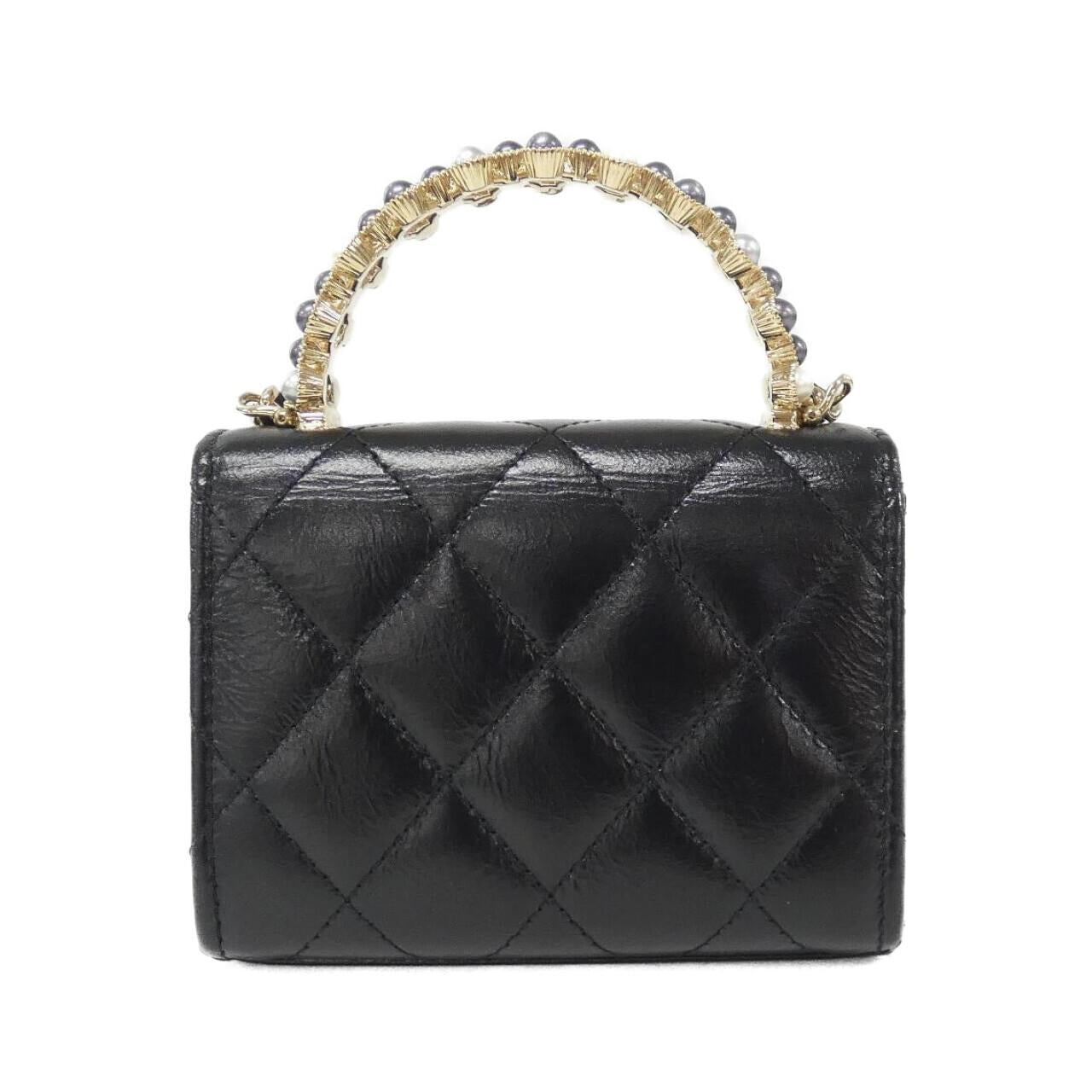 シャネル AP3802 シャイニー クランプル ラム クラッチ バッグ