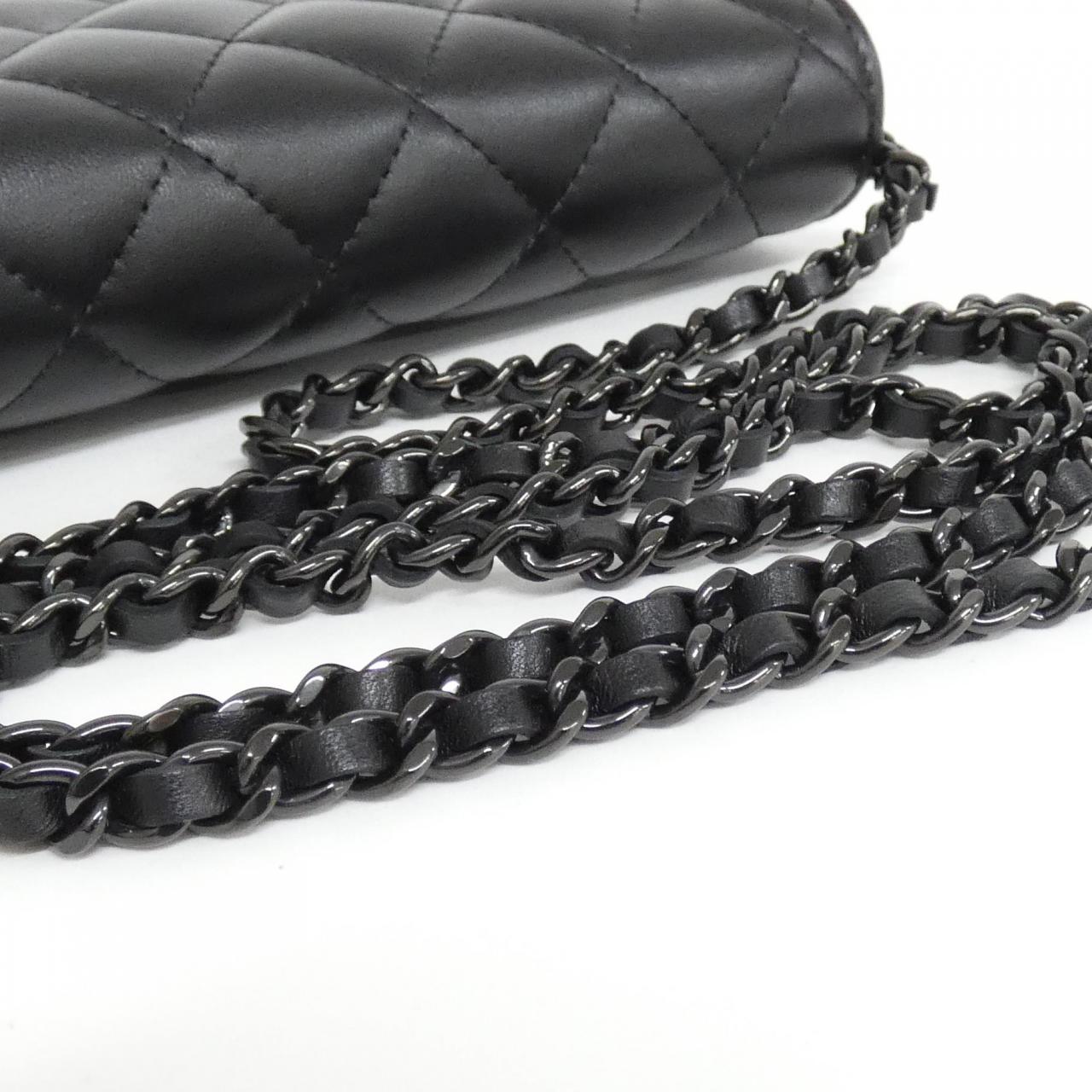 シャネル タイムレス クラシック ラムスキン ウォレット