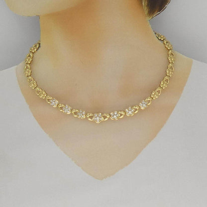 Au750フラワーダイヤモンドネックレス