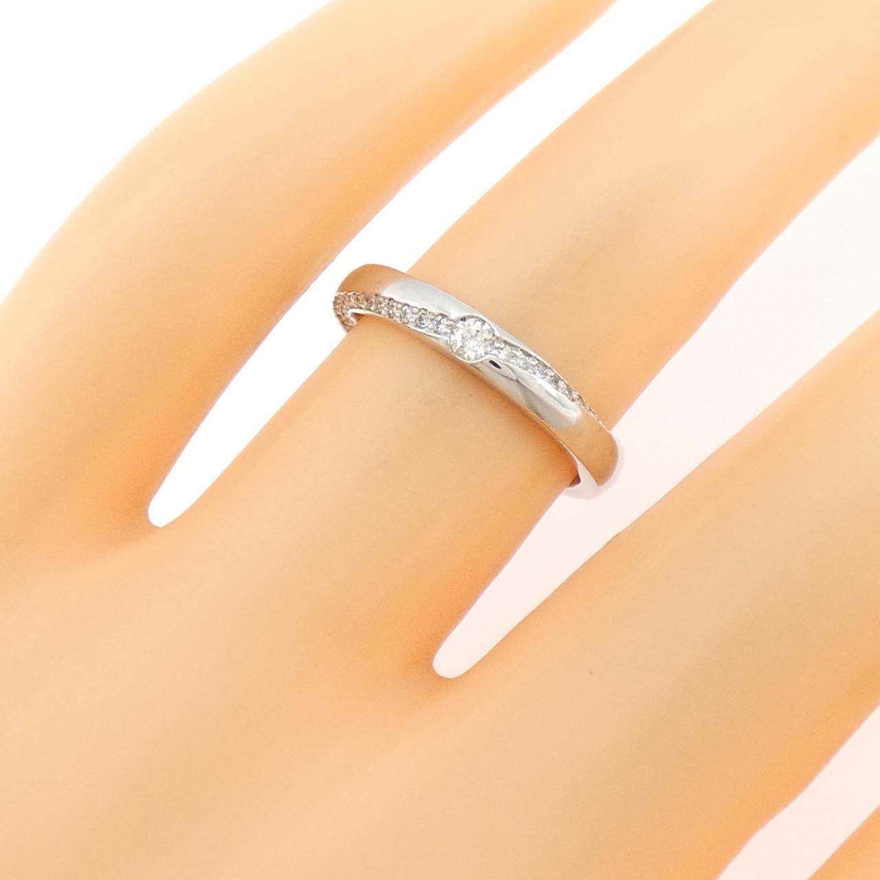 フェスタリア プラチナ950 ダイヤモンドリング