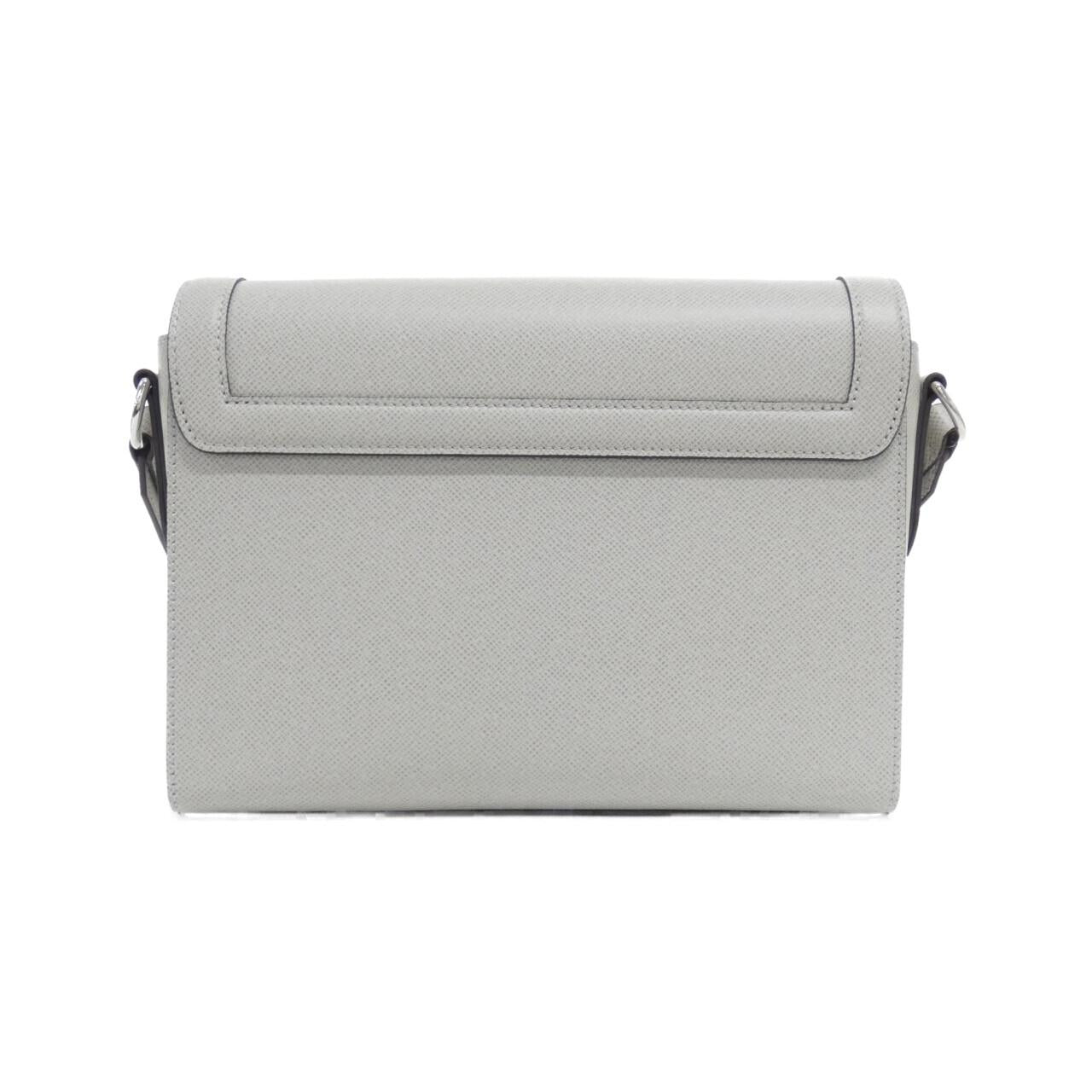 ルイヴィトン タイガ カーフ ショルダーバッグ