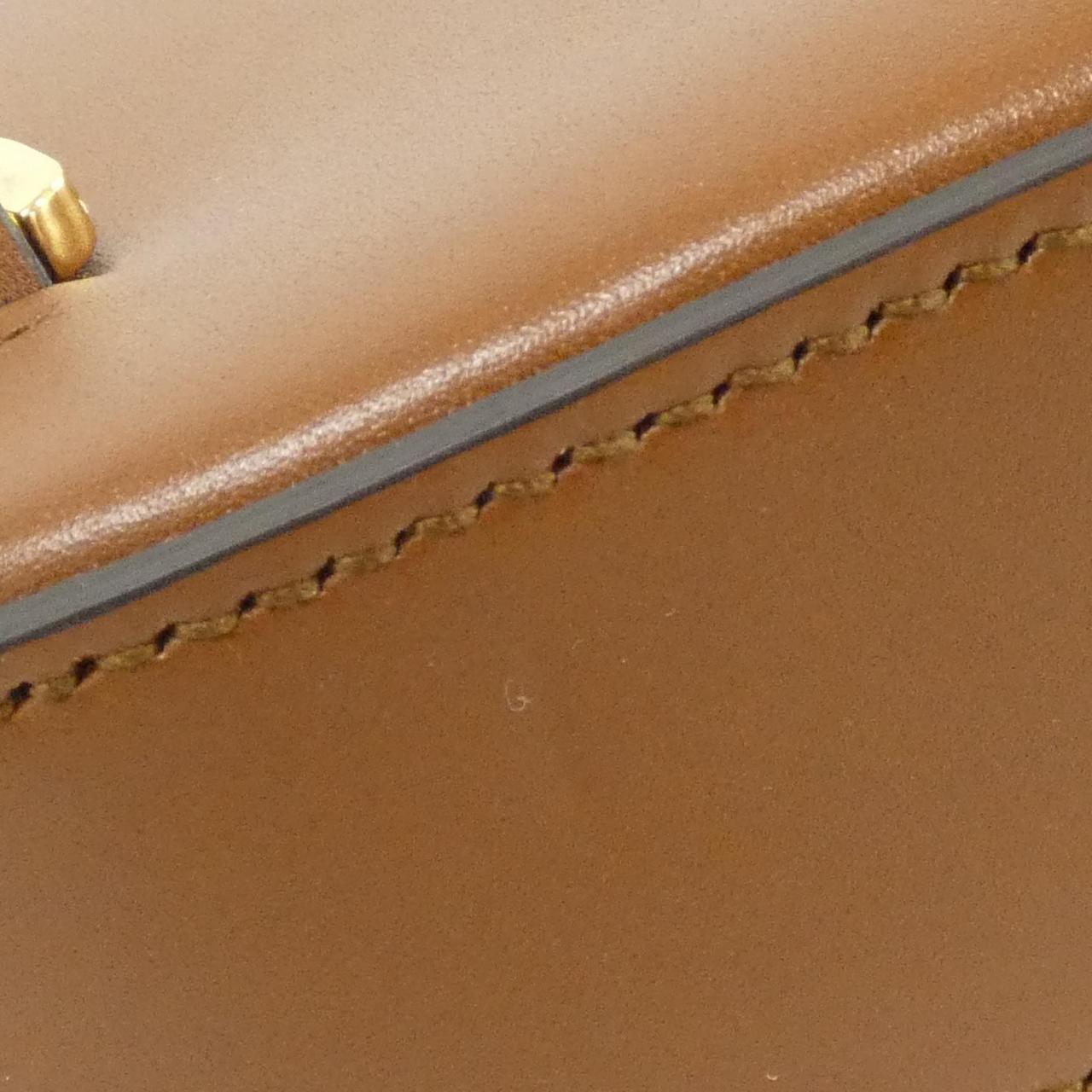 グッチ レザーショルダーバッグ