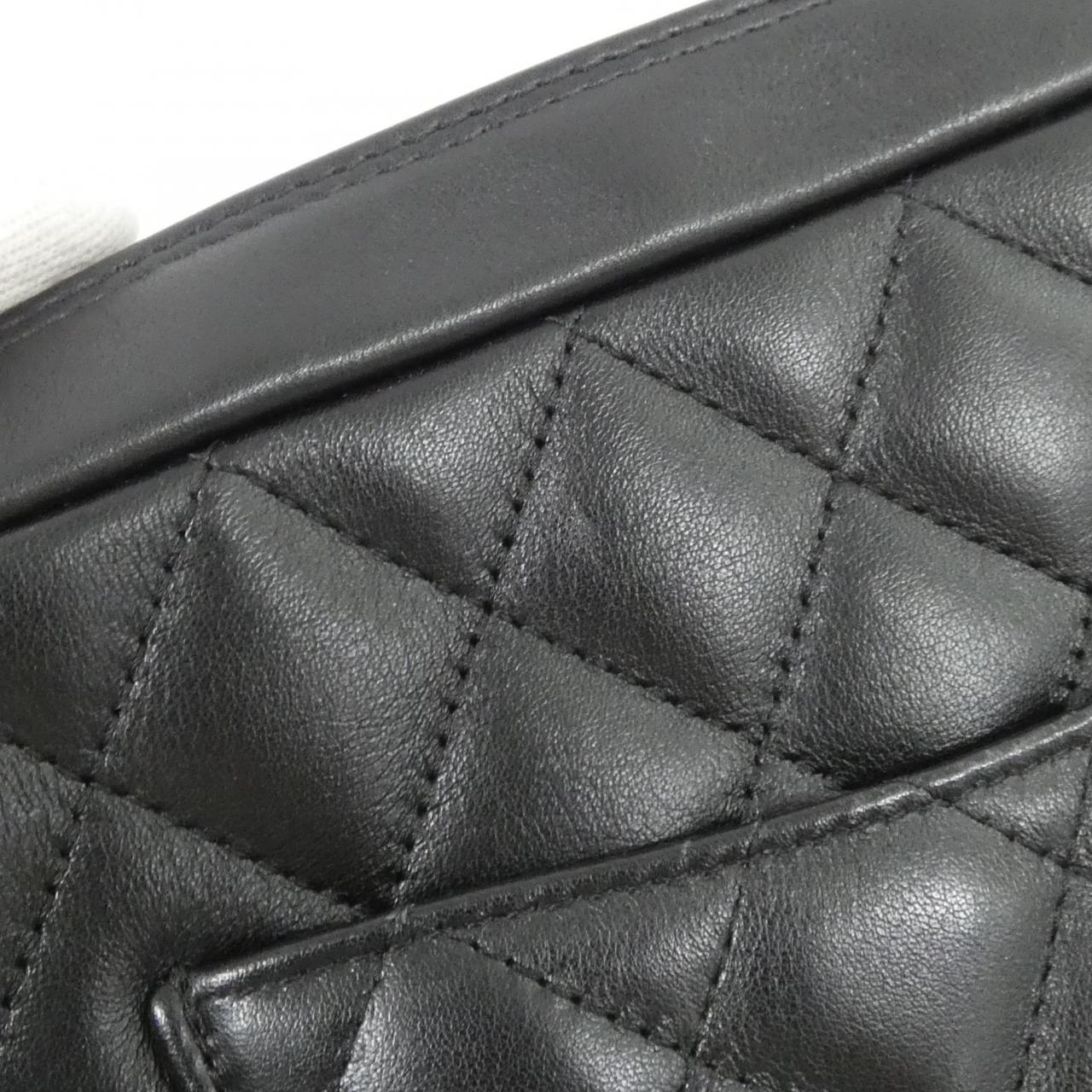 シャネル カンボンライン カーフ ショルダーバッグ