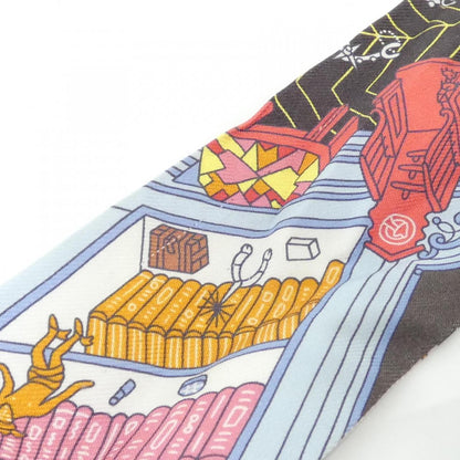 エルメス OBJETS DE CURIOSITE シルクツイリースカーフ