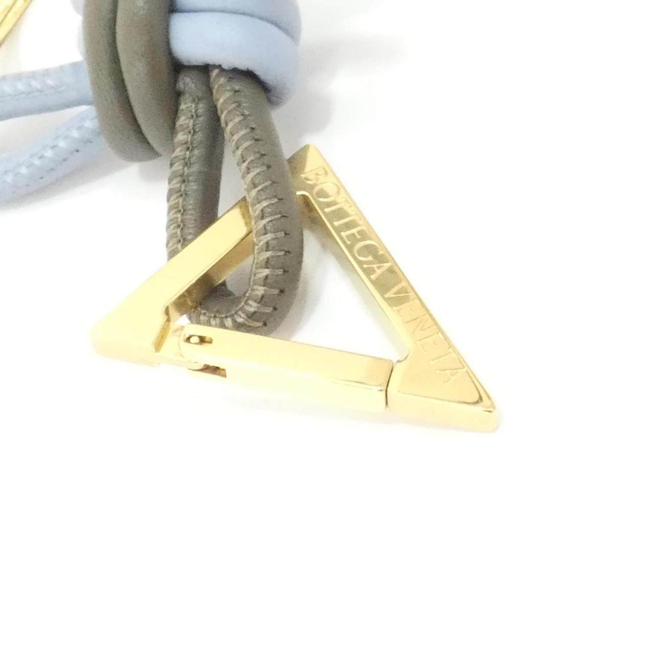 ボッテガヴェネタ レザーキーリング