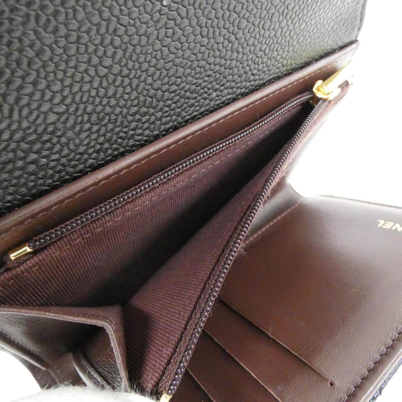 シャネル タイムレスクラシック キャビアスキン 財布