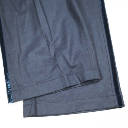 アンun/unbient EASY TROUSERS BOOTS Super140sウールフランネルトラウザーズ