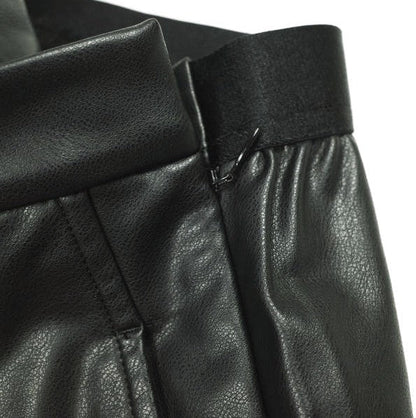 エイチビューティーアンドユース FAKE LEATHER パンツ