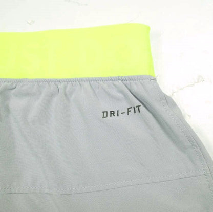 ナイキ Dri-Fit トレーニングショーツ