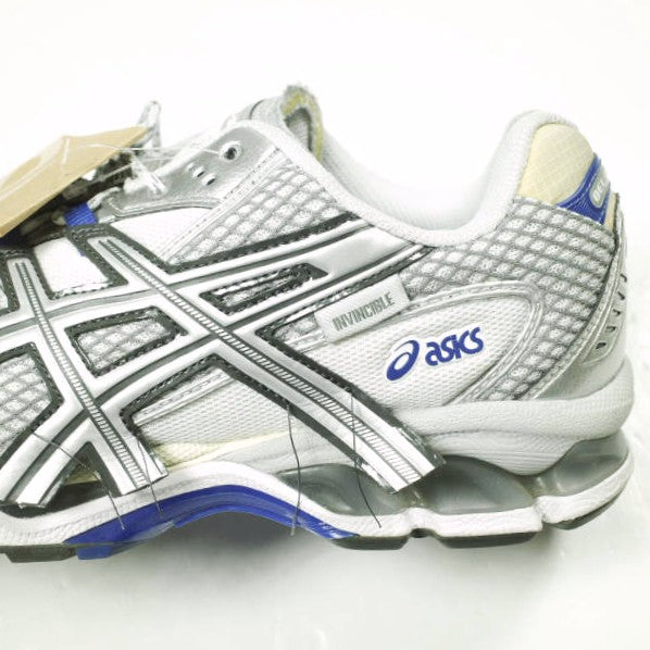 アシックス×INVINCIBLE GEL-NIMBUS 10.1 スニーカー 限定