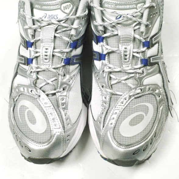 アシックス×INVINCIBLE GEL-NIMBUS 10.1 スニーカー 限定