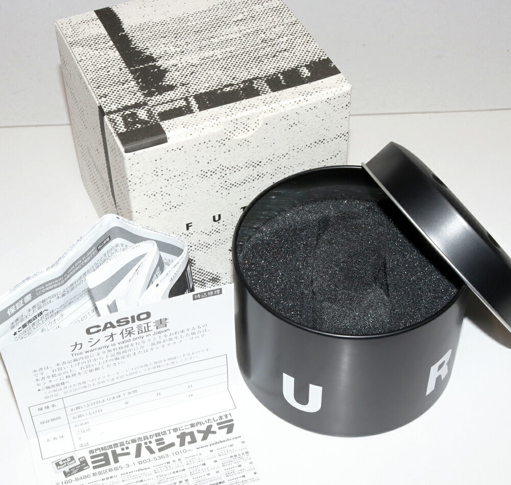 カシオ Gショック FUTURコラボ 限定樹脂腕時計