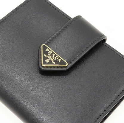 プラダ カーフレザー 二つ折り財布