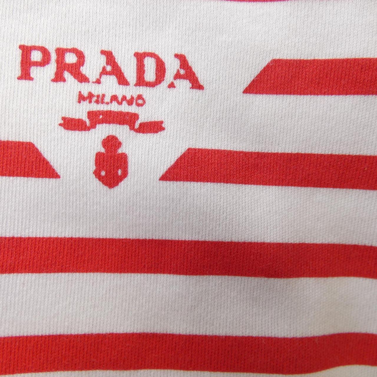 プラダ Tシャツ