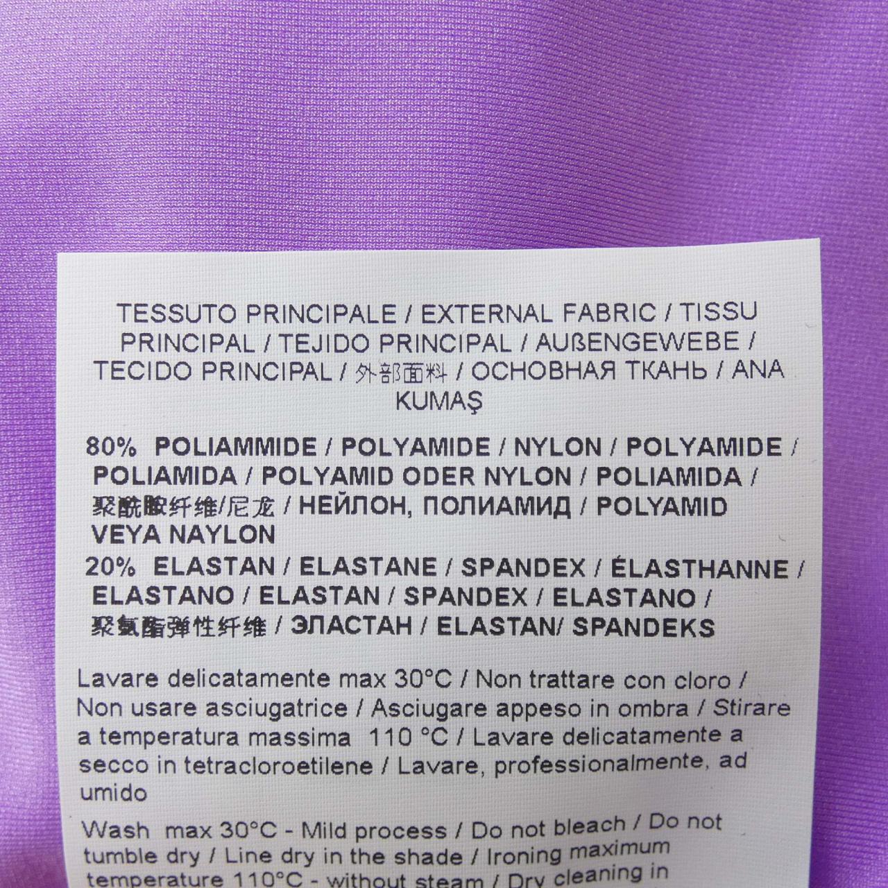 ヴェルサーチェジーンズ Tシャツ