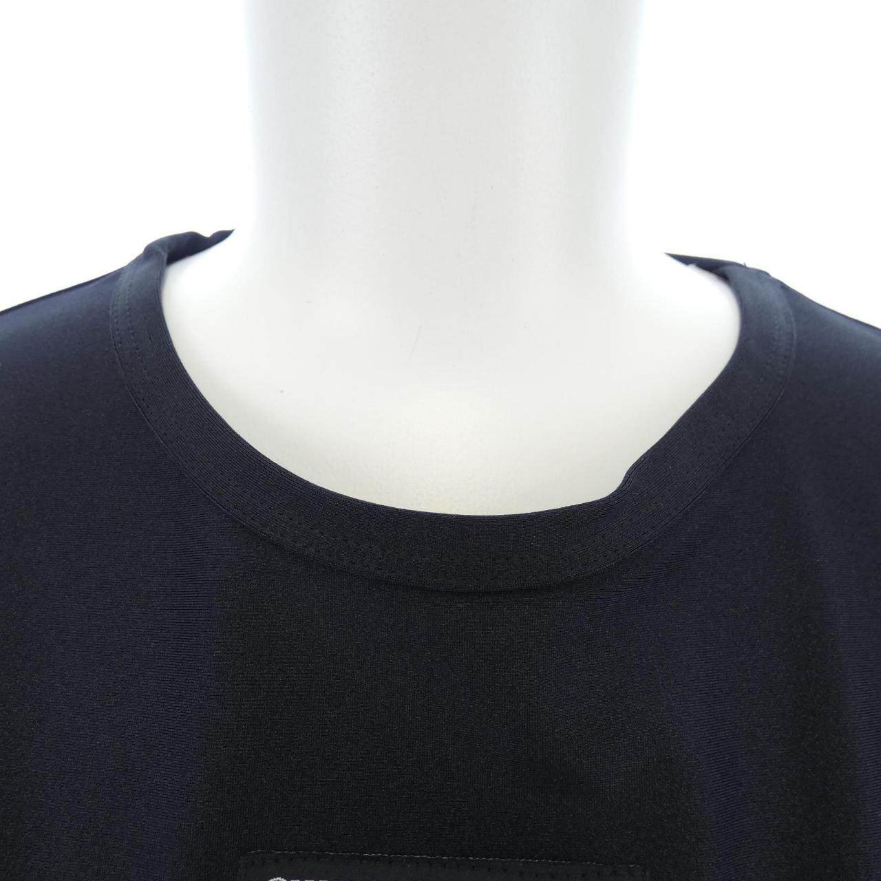 ヴェルサーチェジーンズ Tシャツ