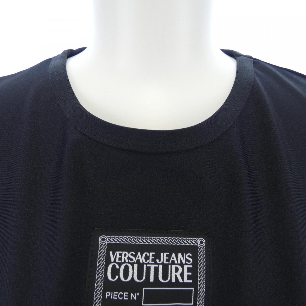 ヴェルサーチェジーンズ Tシャツ