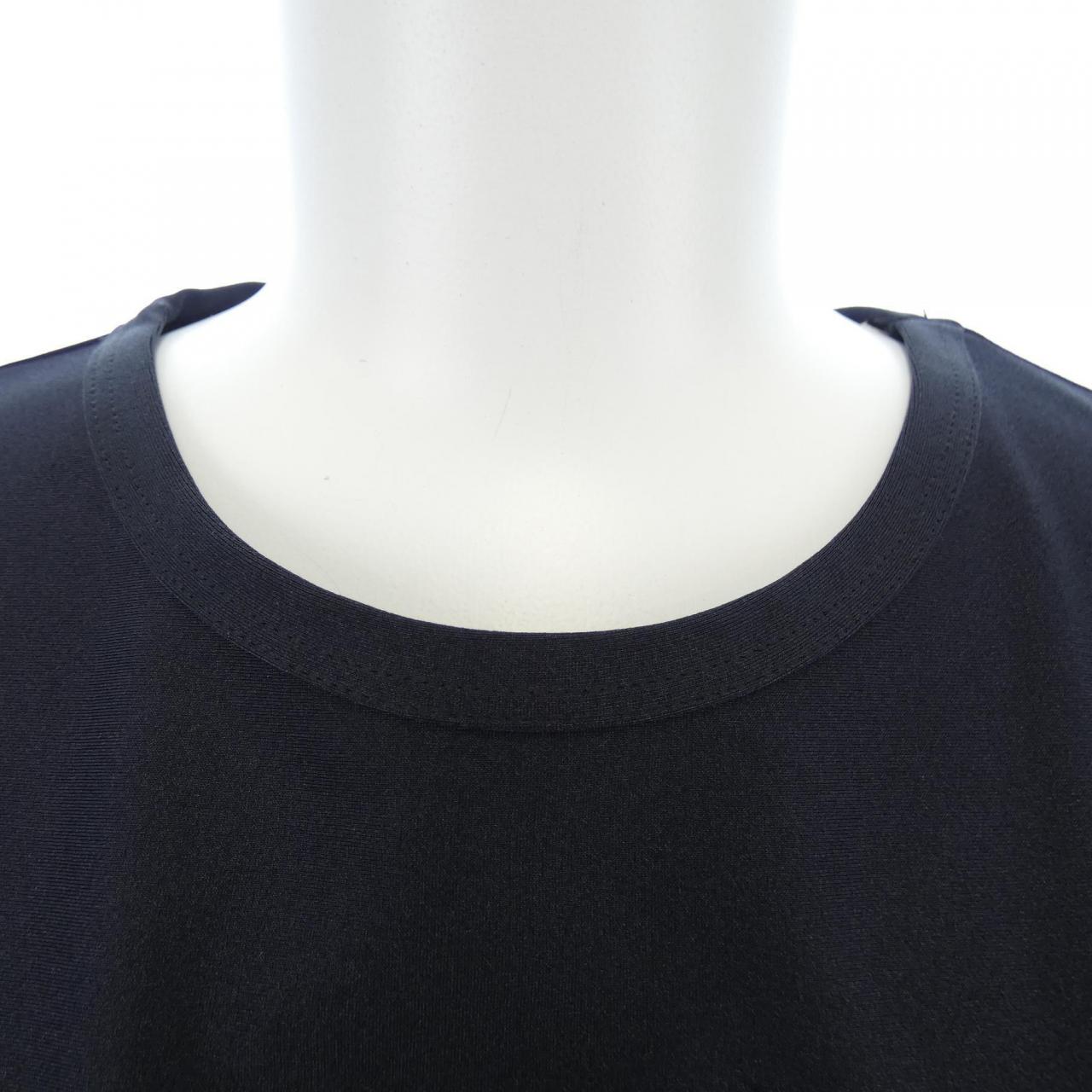 ヴェルサーチェジーンズ Tシャツ