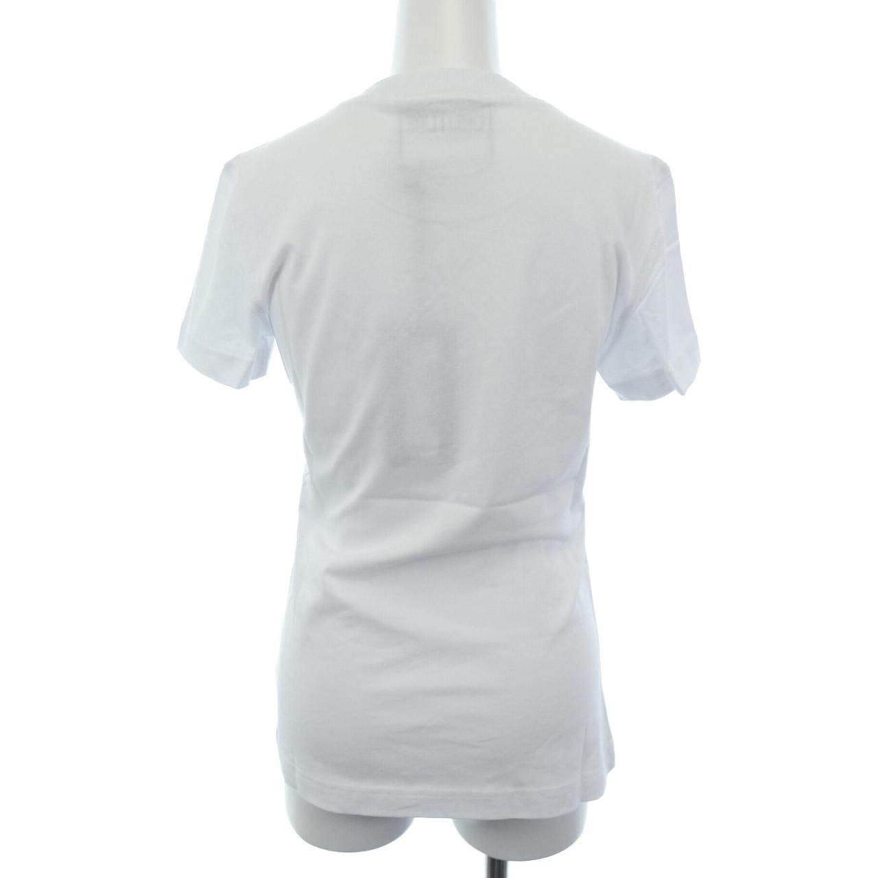 ヴェルサーチェジーンズ Tシャツ