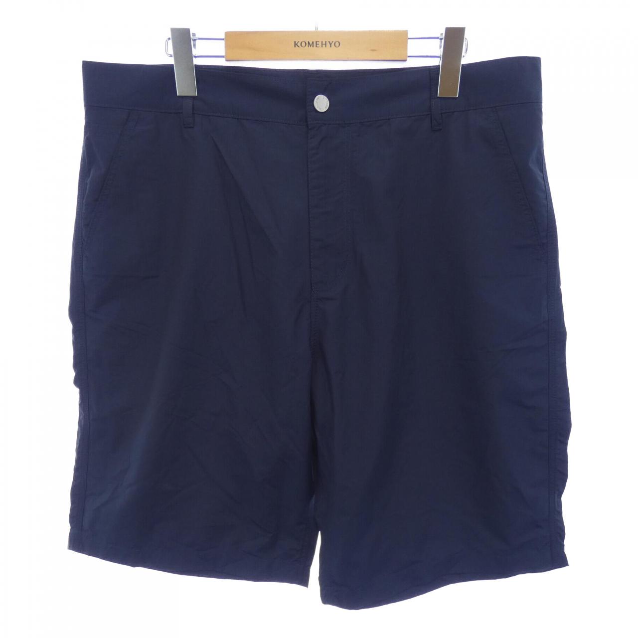 メゾンキツネ ショートパンツ