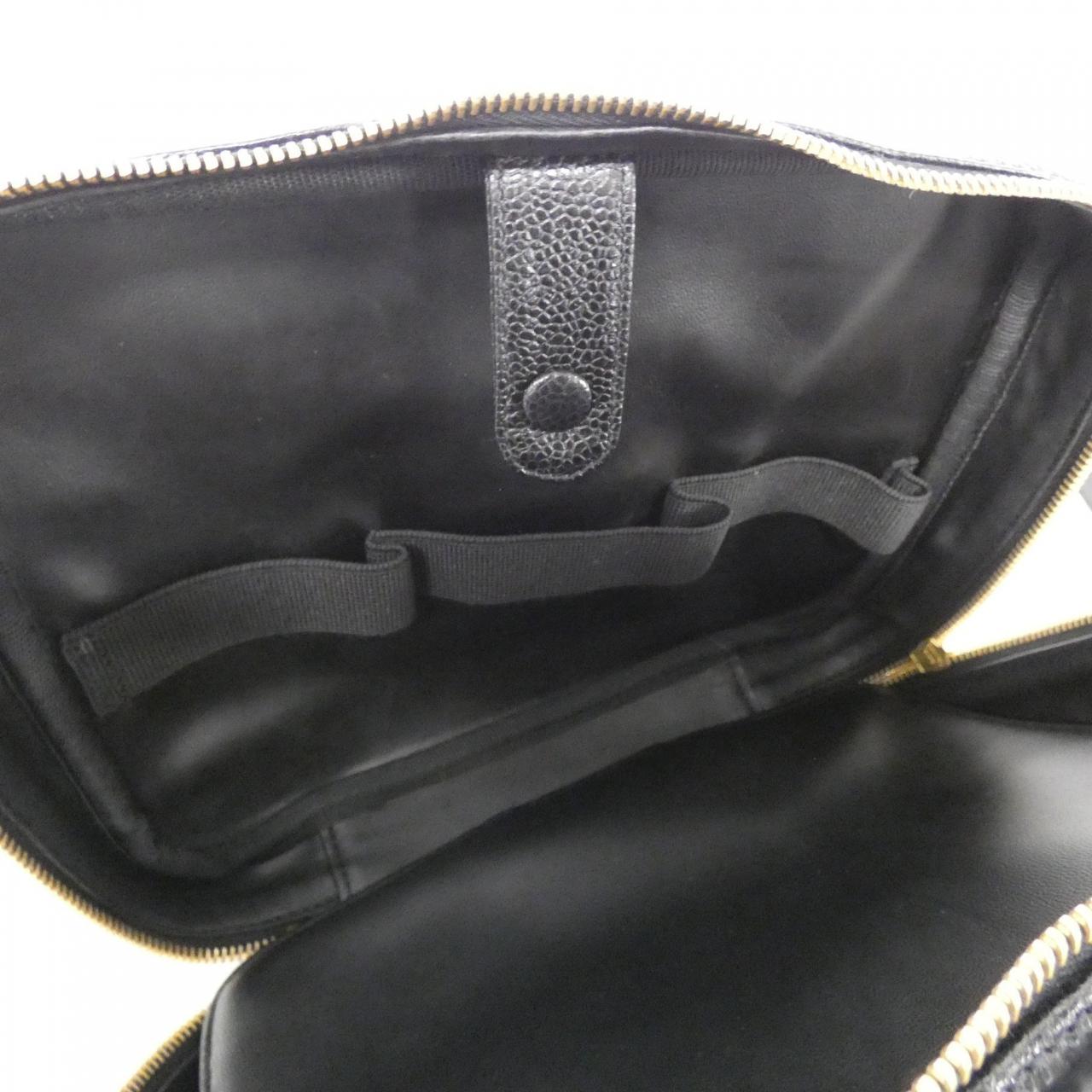 シャネル キャビアスキン バッグ