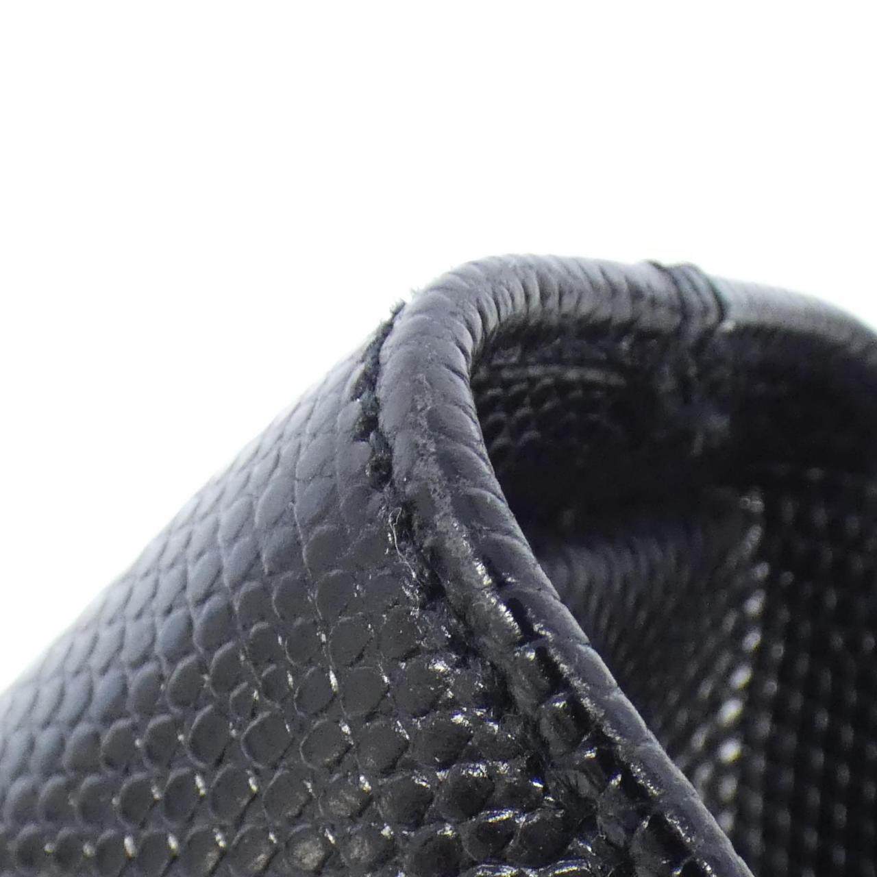 サルヴァトーレ フェラガモ レザーショルダーバッグ