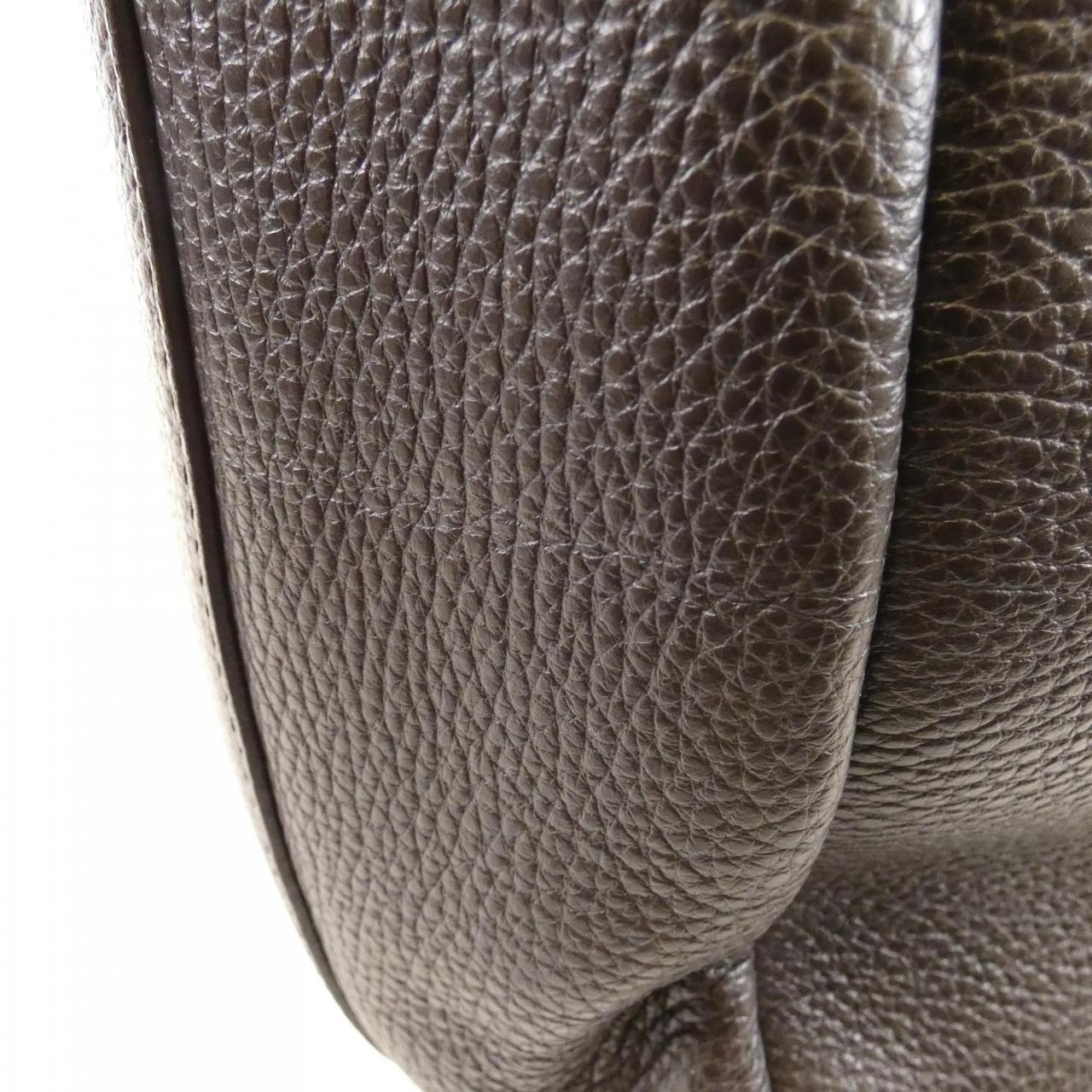 グッチ レザー バッグ