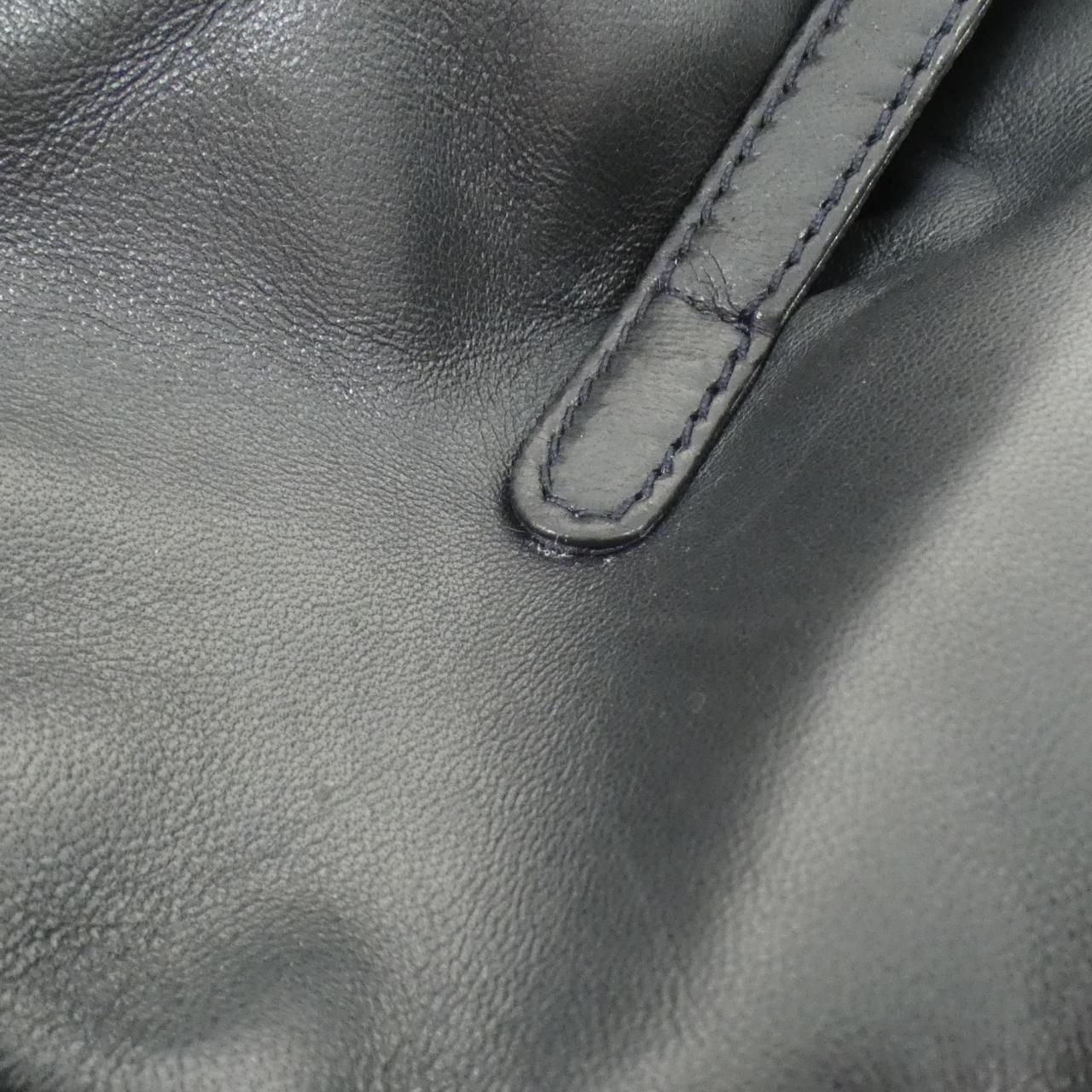 ロエベ レザーショルダーバッグ