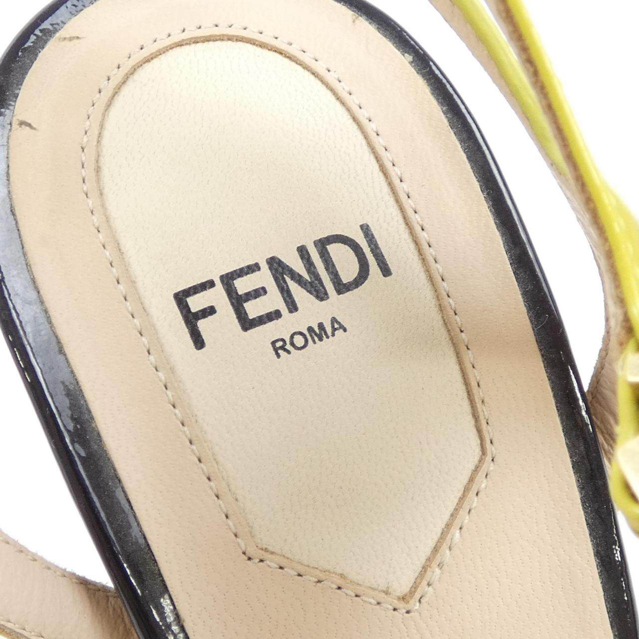 フェンディ サンダル