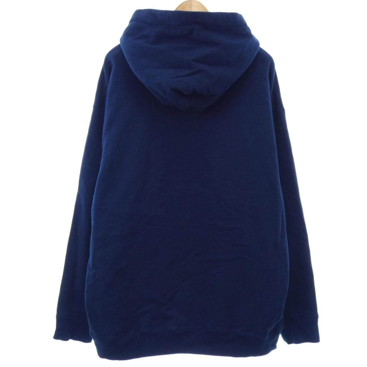 ゴッドセレクショントリプルエックス パーカー