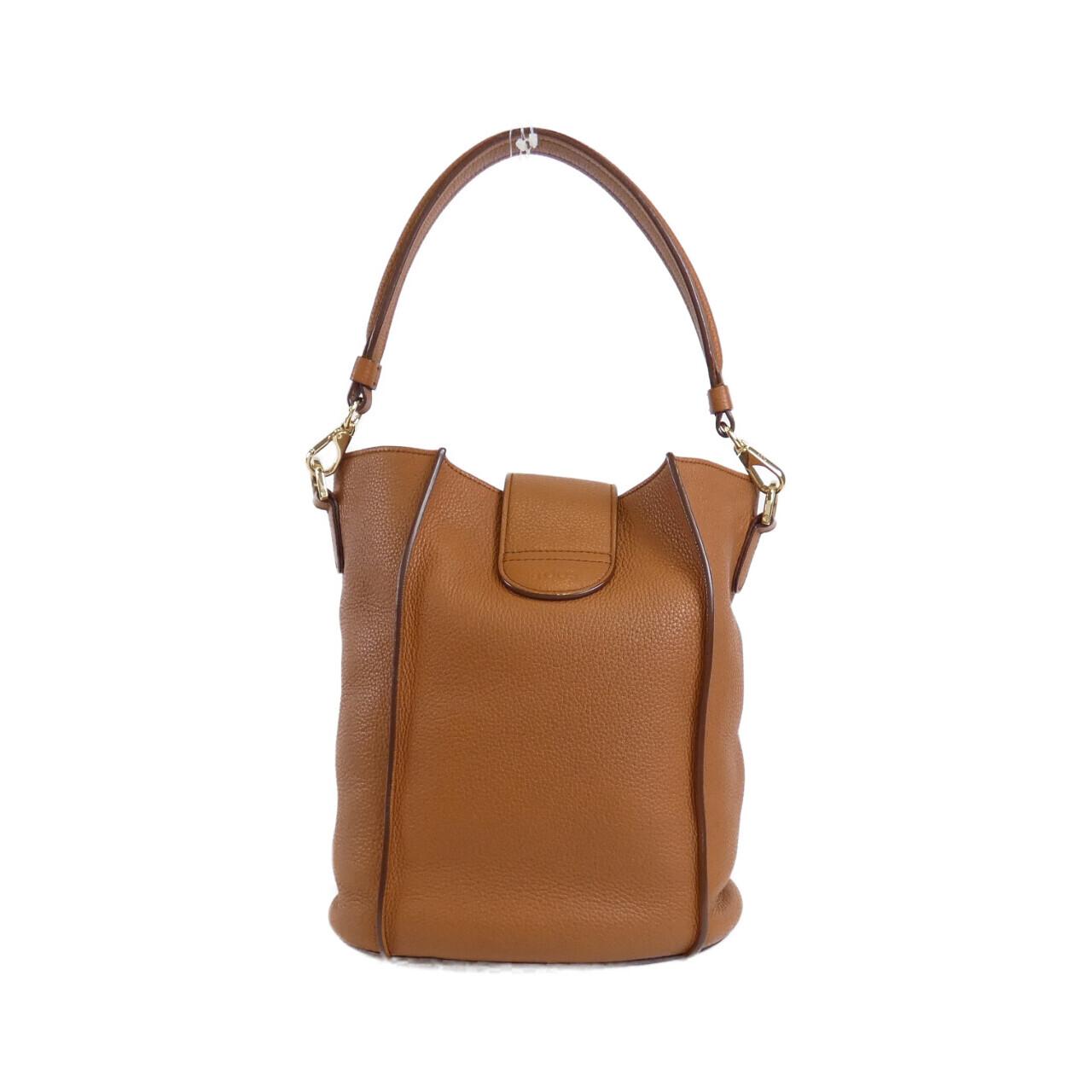 トッズ レザー ショルダーバッグ