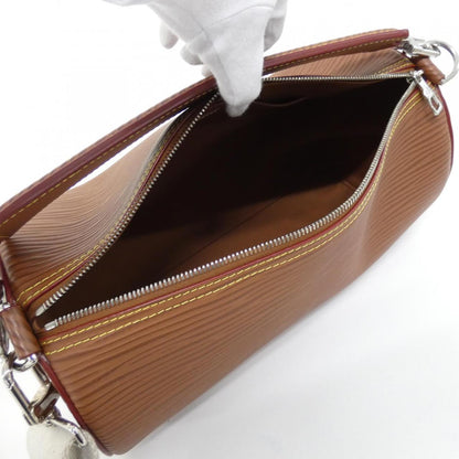ルイヴィトン エピ XL ソフト ポロション カーフ ショルダーバッグ