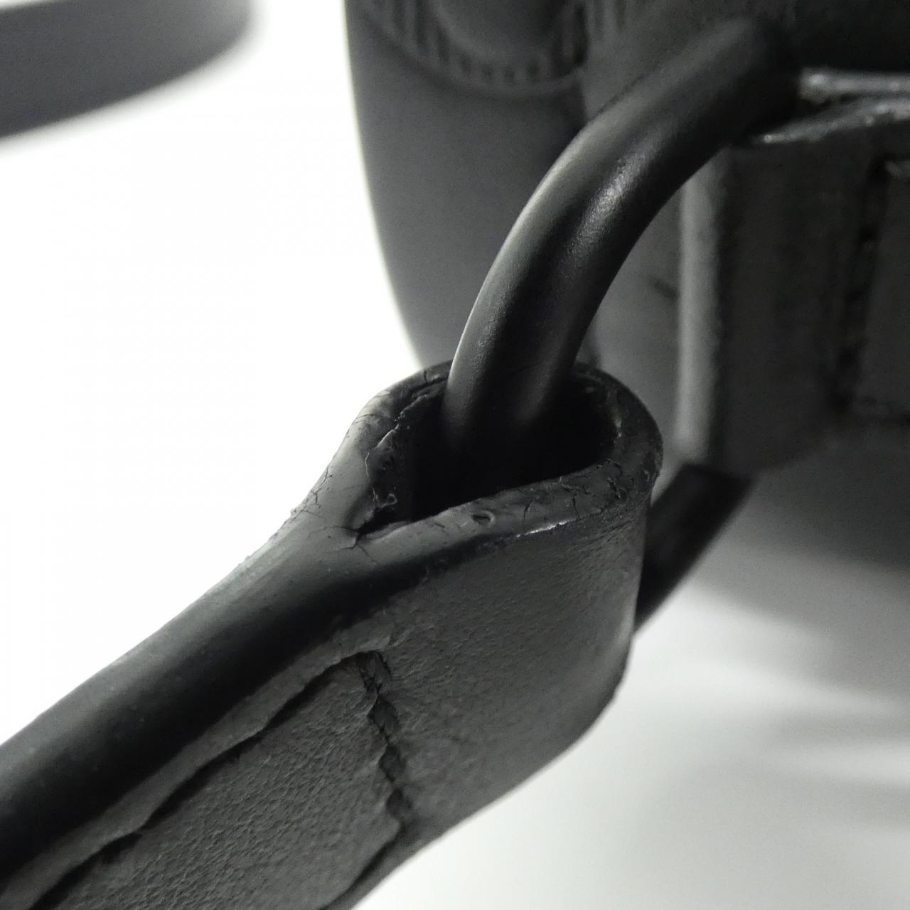 ルイヴィトン モノグラムシャドウ Chalk Nano Bag ショルダーバッグ