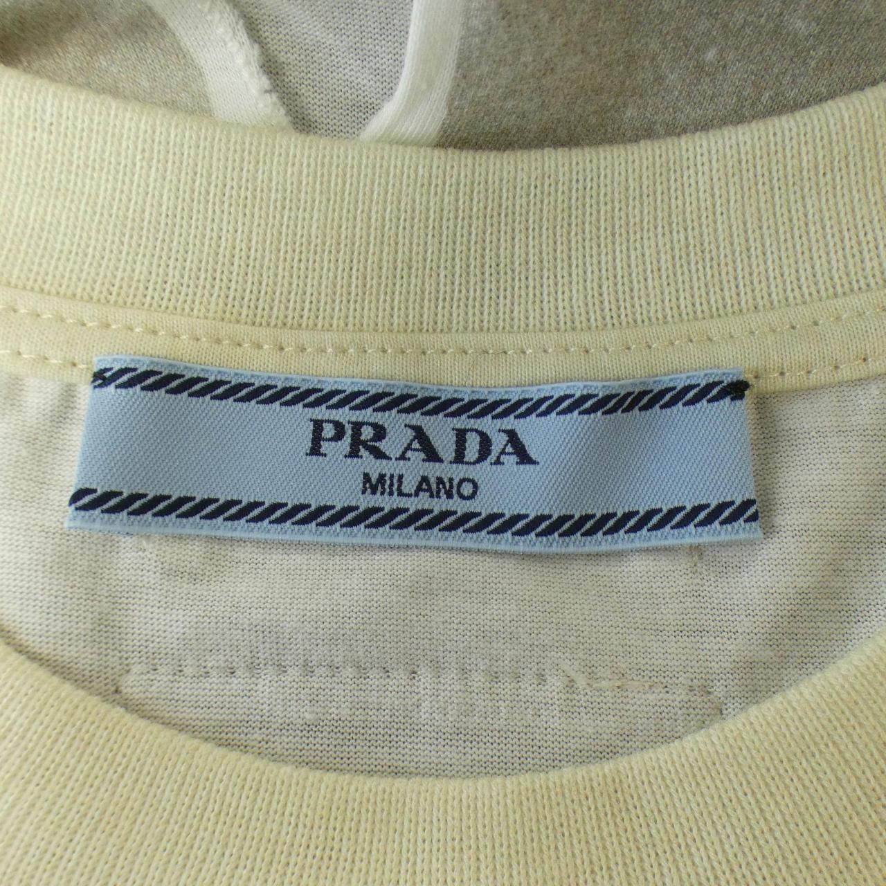 プラダ Tシャツ