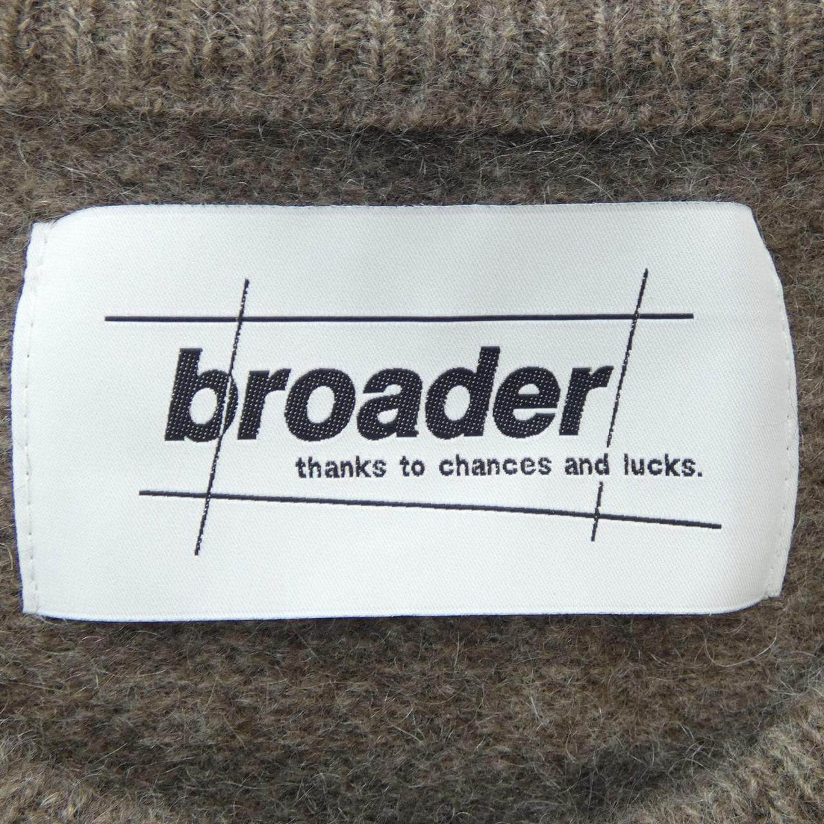 BROADER ヤクニット