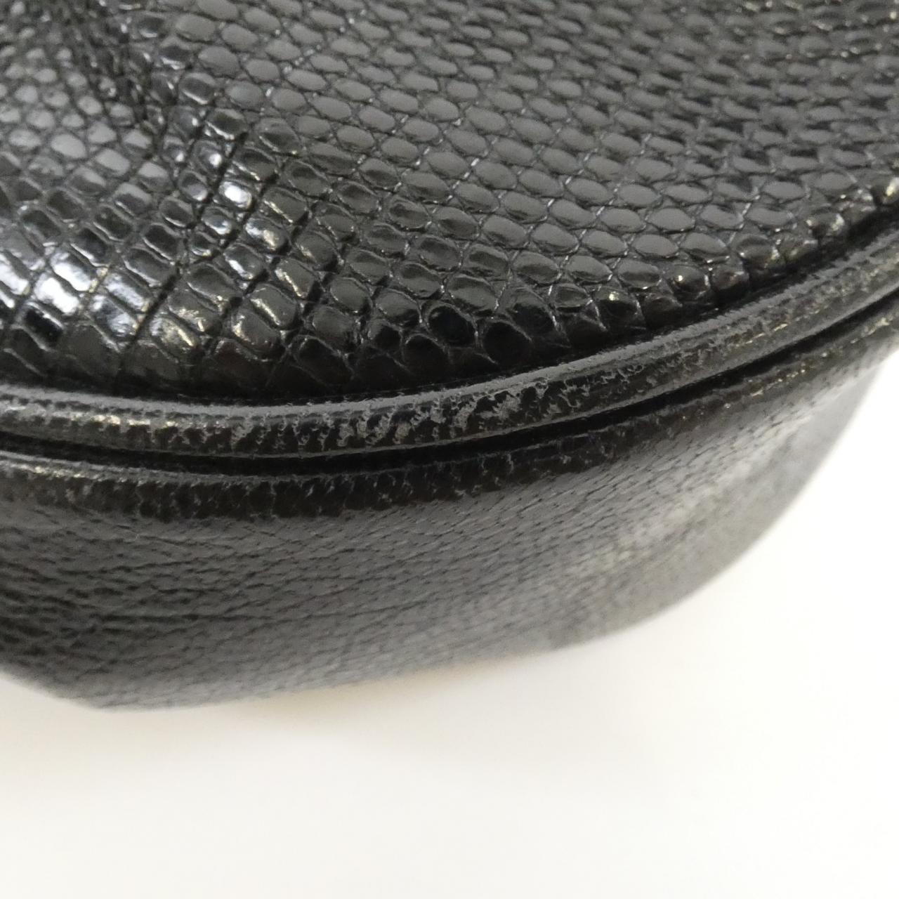 サン・ローラン レザーショルダーバッグ