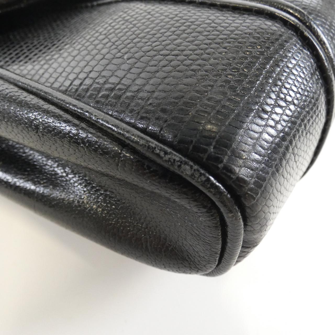 イヴ・サンローラン レザーショルダーバッグ