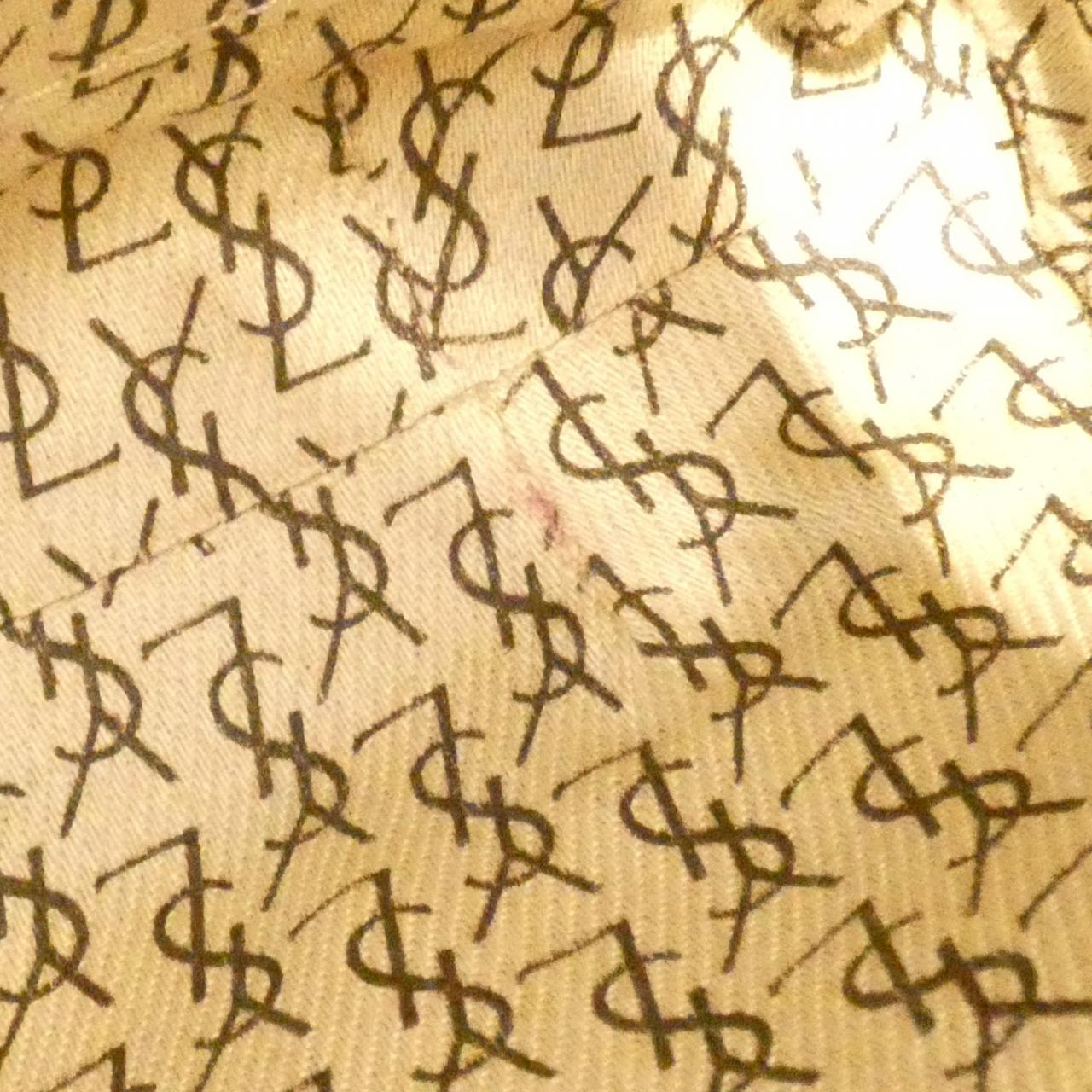 イヴ・サンローラン レザーショルダーバッグ