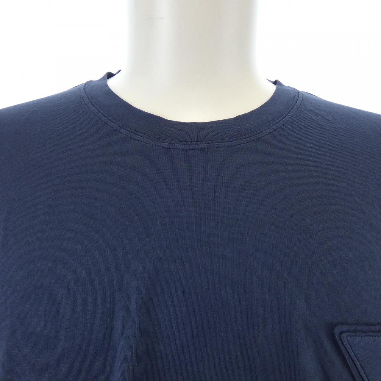 プラダ Tシャツ