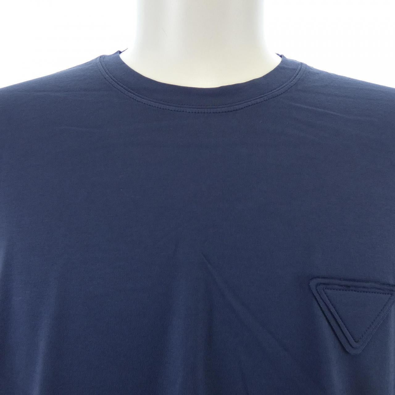 プラダ Tシャツ