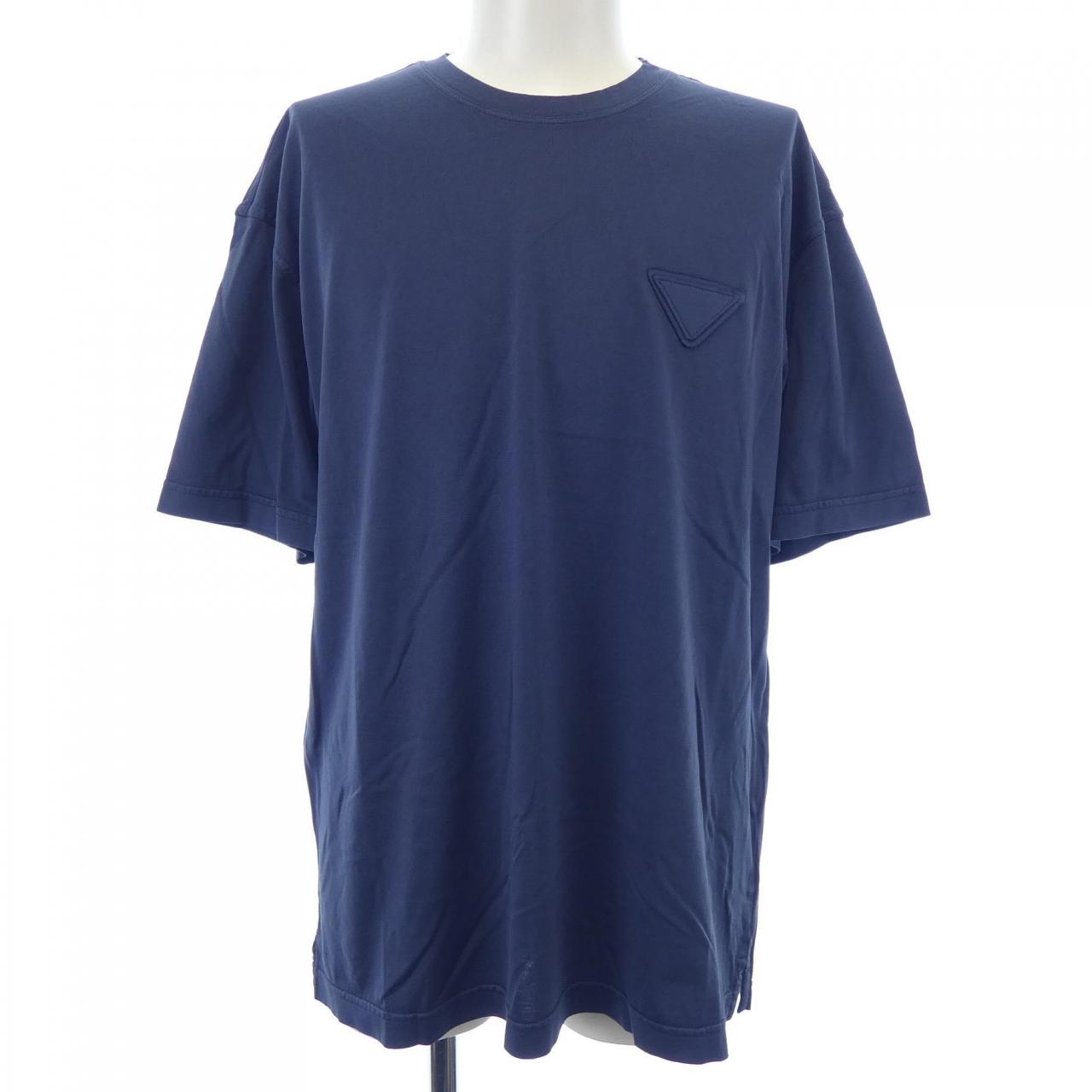 プラダ Tシャツ