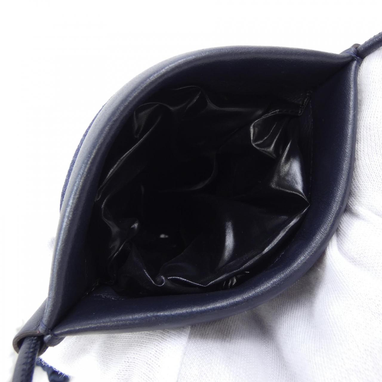 モンクレール PUFFY バッグ