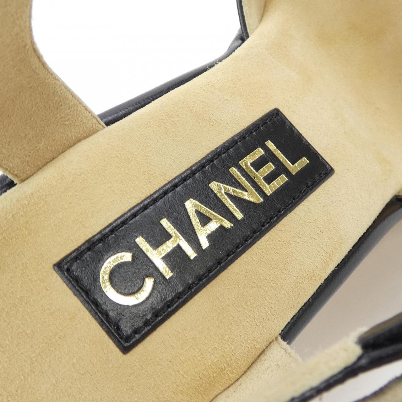 シャネル G39812X56847 シャイニーラムスキン サンダル
