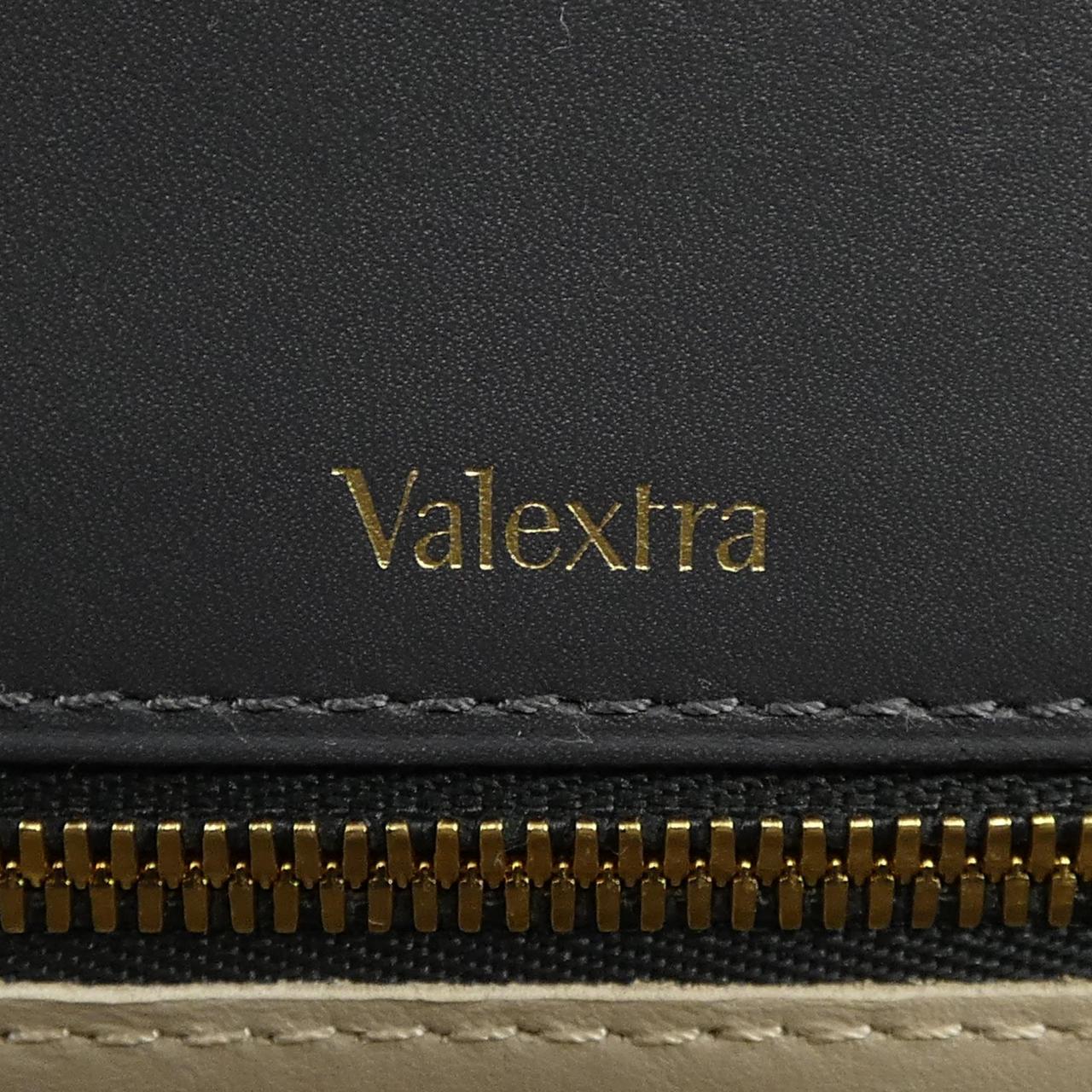 Valextra イジィデ ミディアム バッグ